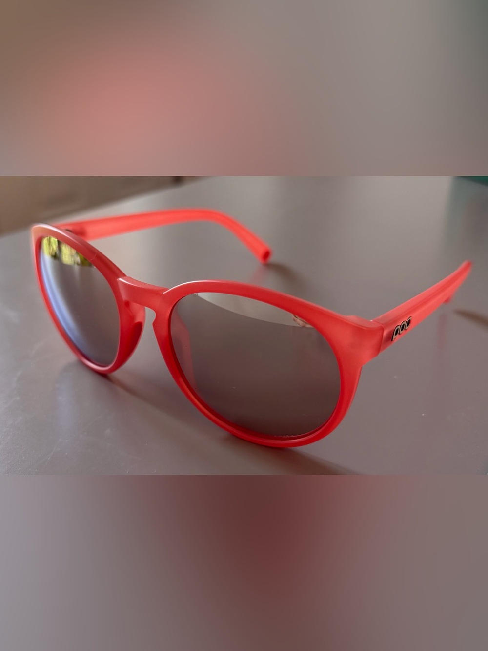 Unisex POC Know sunglasses - Color Coral translucent
